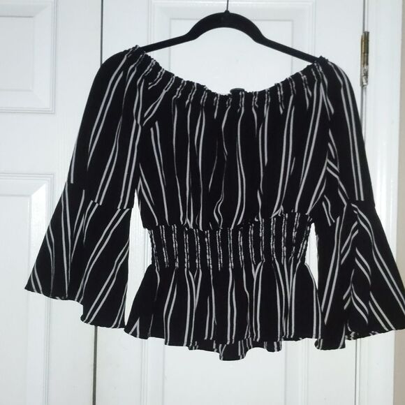 Rue 21 off-the-shoulder black and white striped top. SZ XL NWOT - Picture 5 of 6